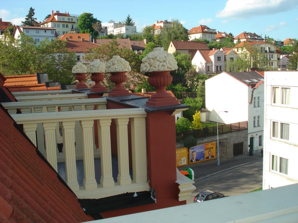 Hotel Hormeda Prague Exterior photo